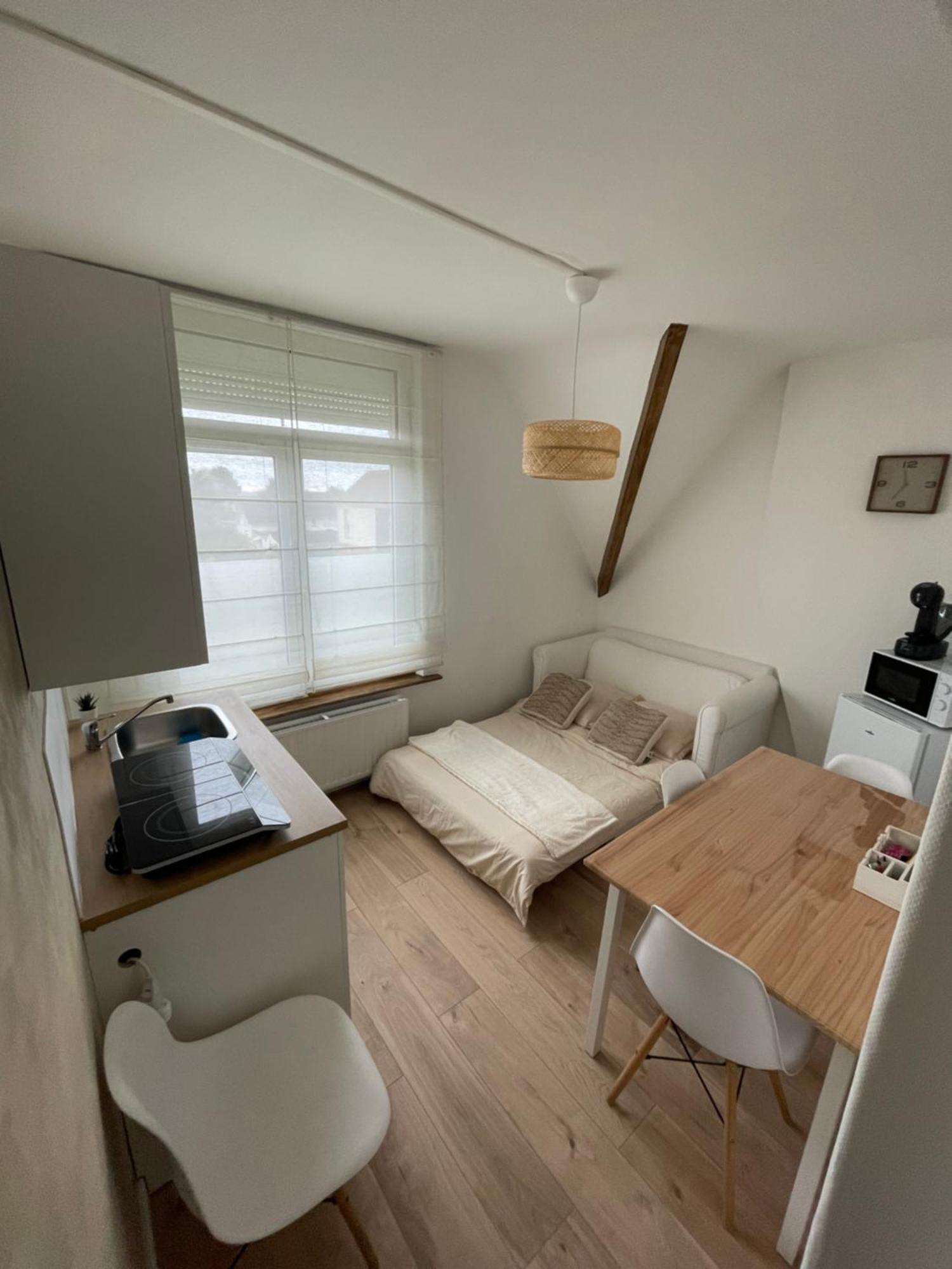 Jolie Maison De Coron Lens Ngoại thất bức ảnh