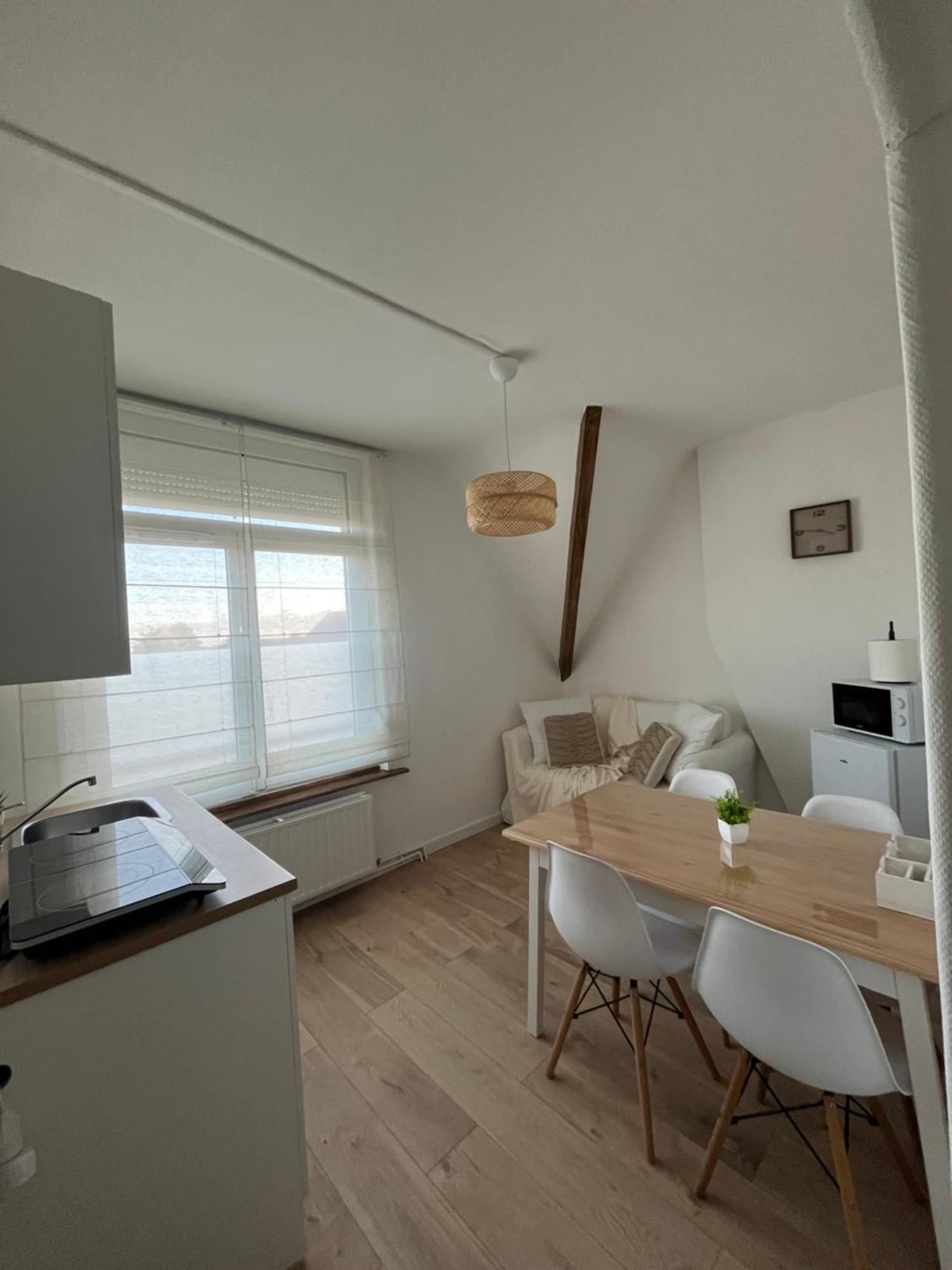 Jolie Maison De Coron Lens Ngoại thất bức ảnh